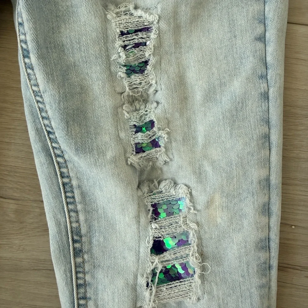Justice Girls sequin design light wash distressed jeans size 10